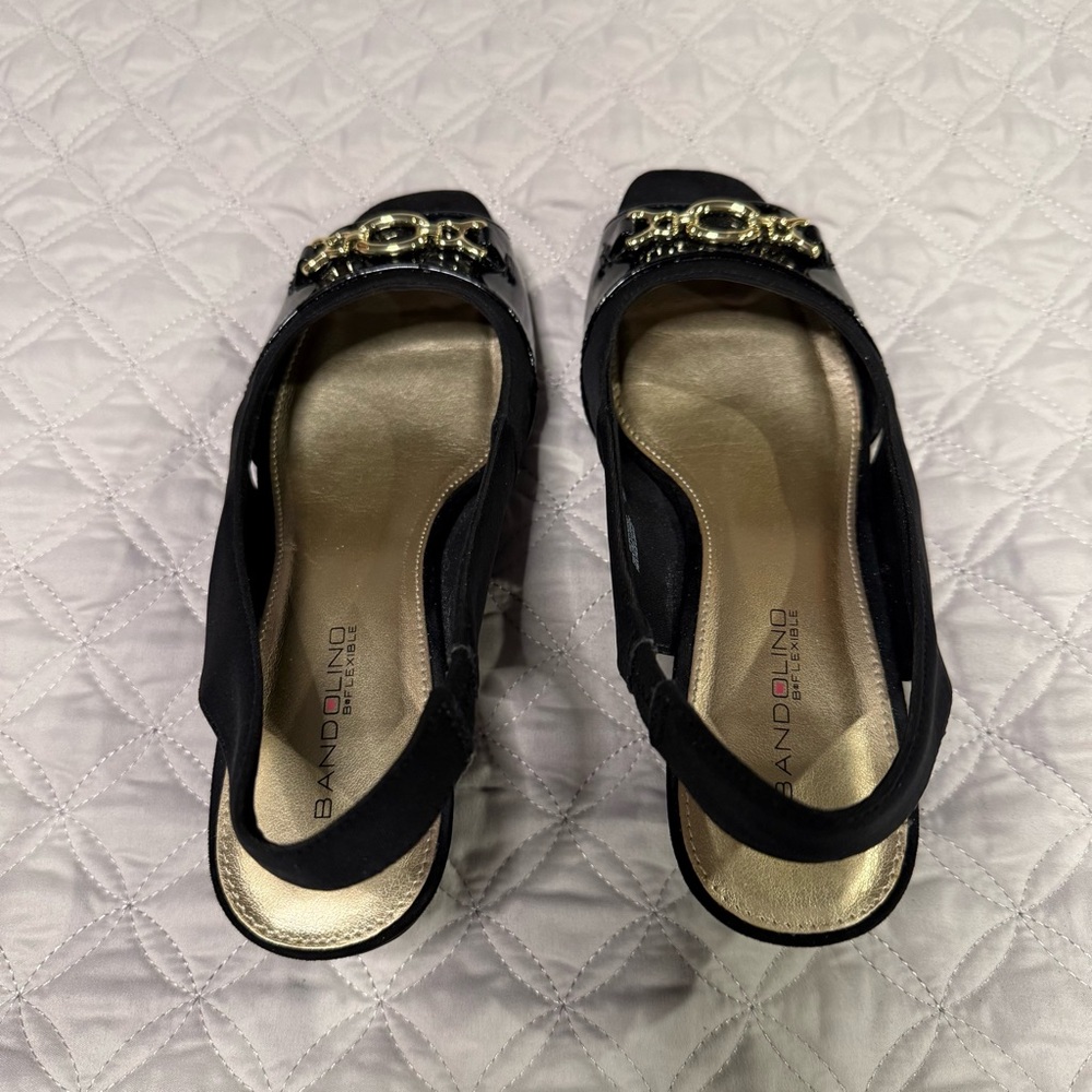 Bandolino Black Slingback Heels with Gold Accents Size - 8 1/2